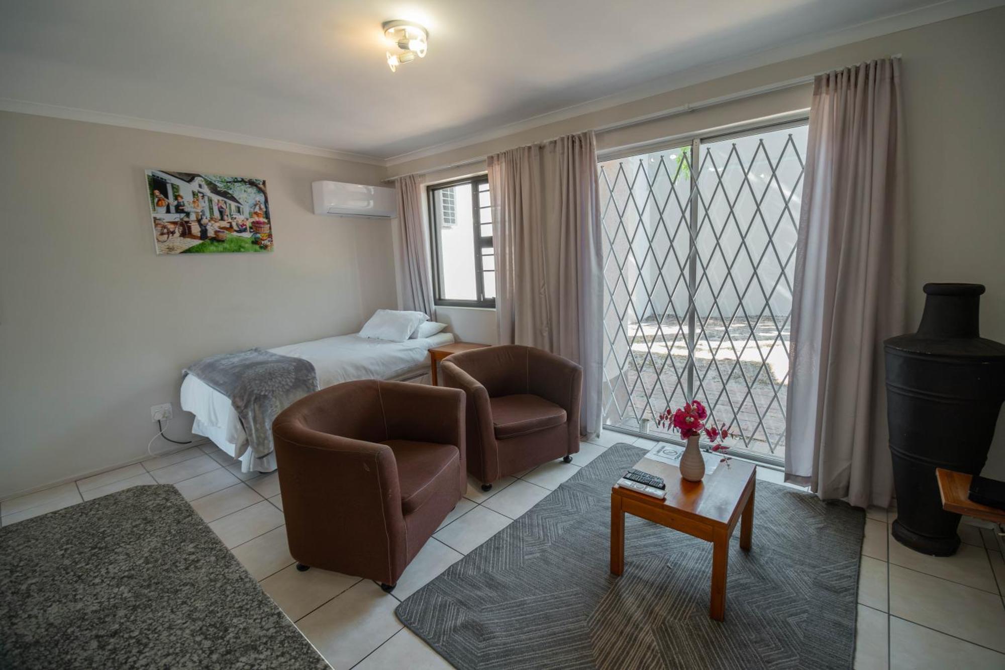 Broadway Self Catering Apartments เดอร์บันวิลล์ ภายนอก รูปภาพ