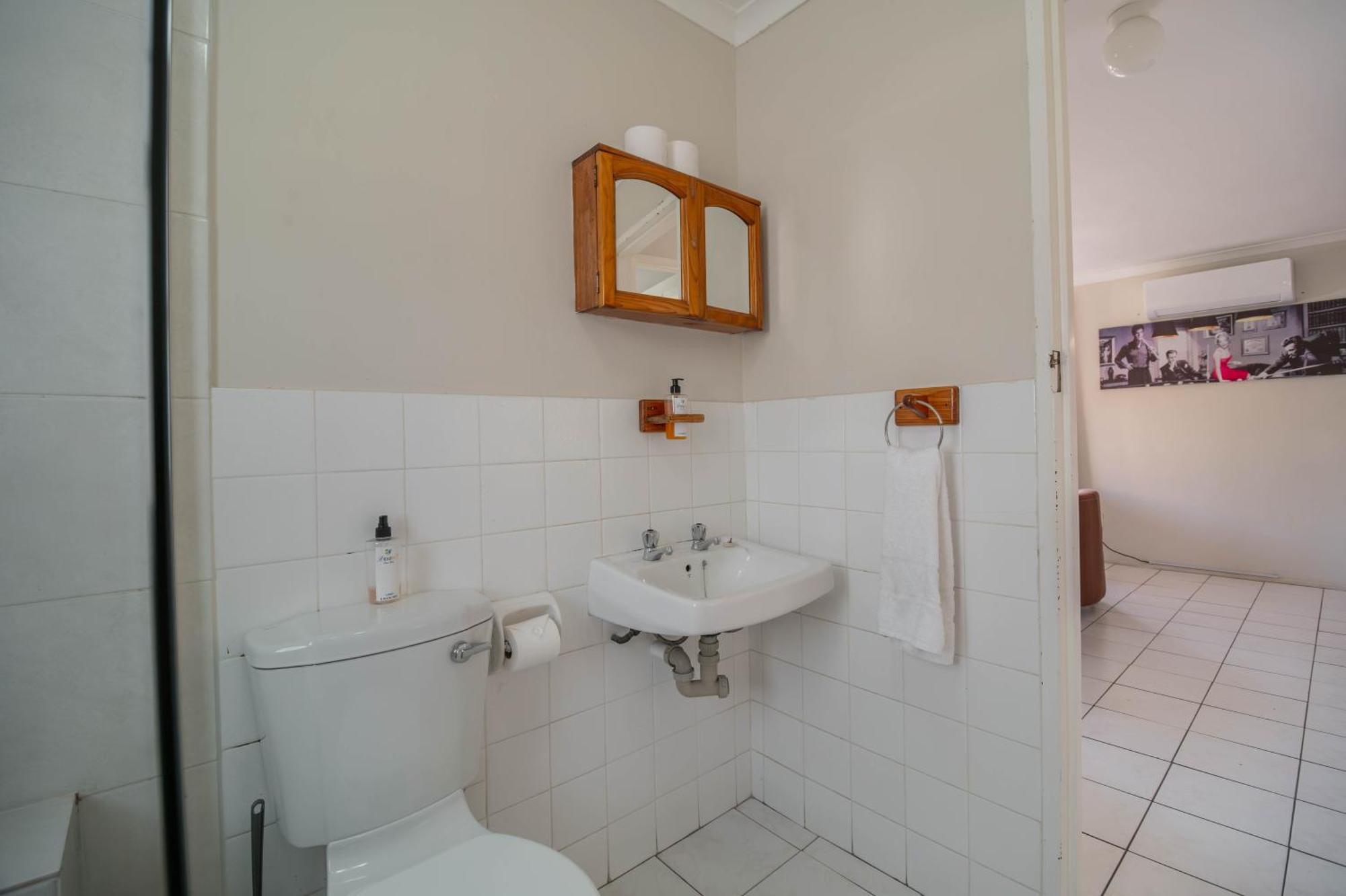 Broadway Self Catering Apartments เดอร์บันวิลล์ ภายนอก รูปภาพ